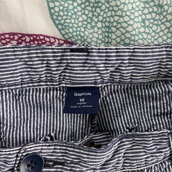 Gap Kids Shorts! - Picture 3 of 4